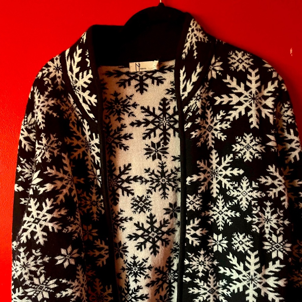 Wool sweater with zip